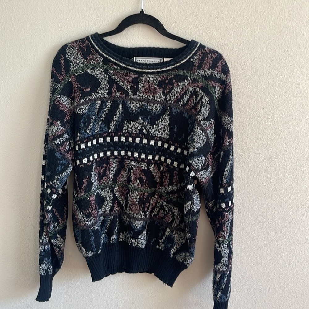Vintage Patterned Sweater Size M